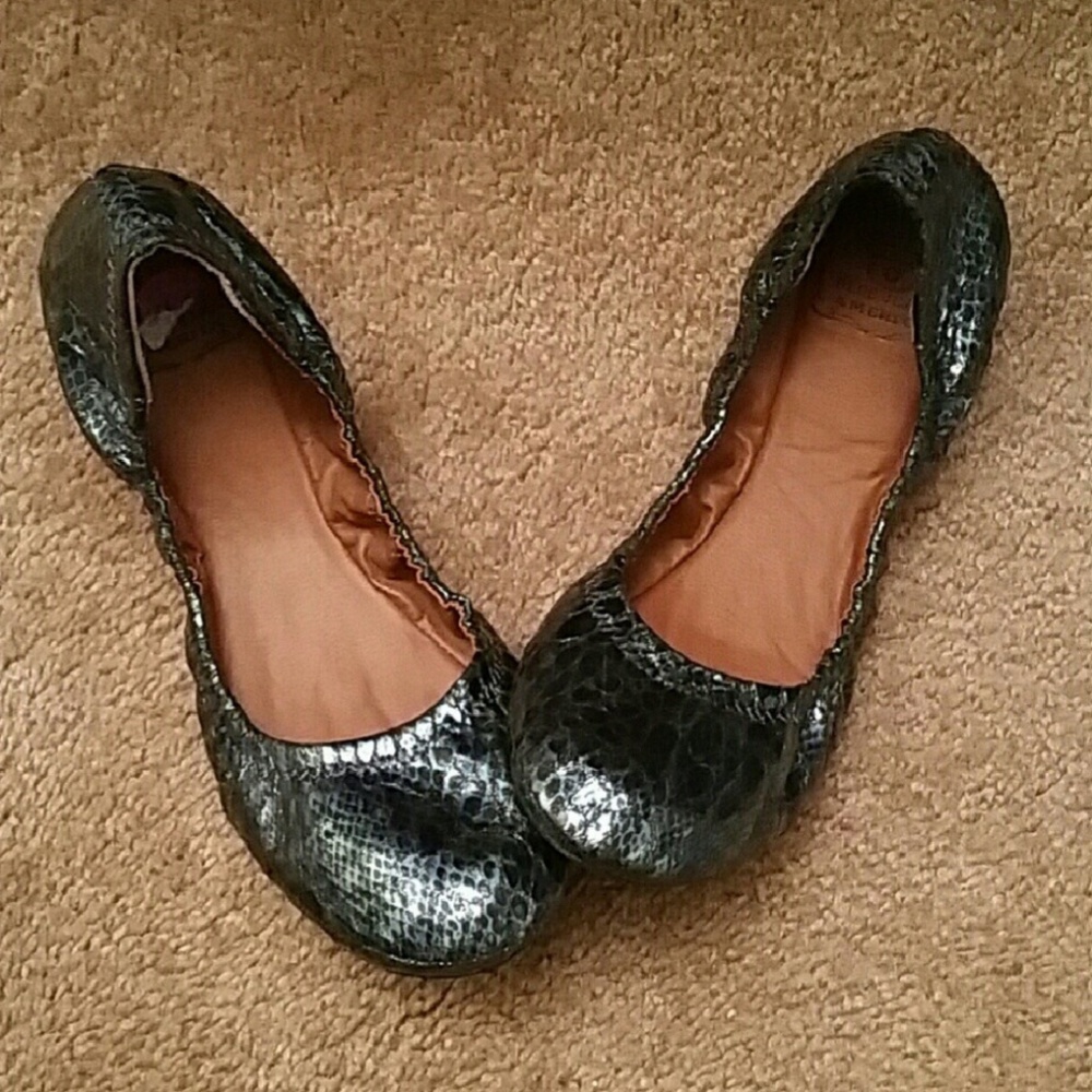 New Lucky Brand shoes